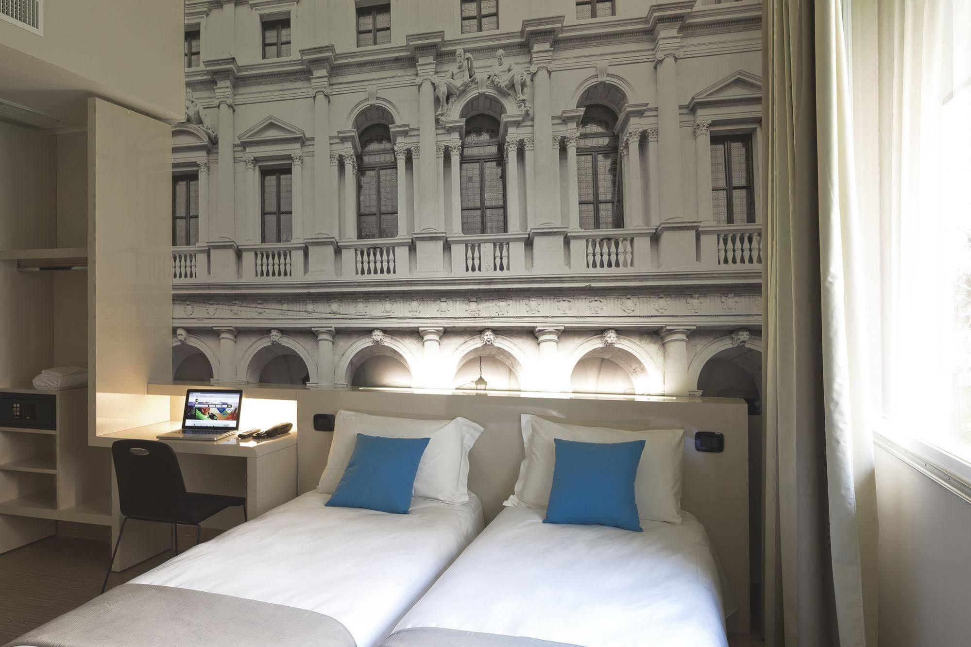 B&B Hotel Bergamo City Luaran gambar