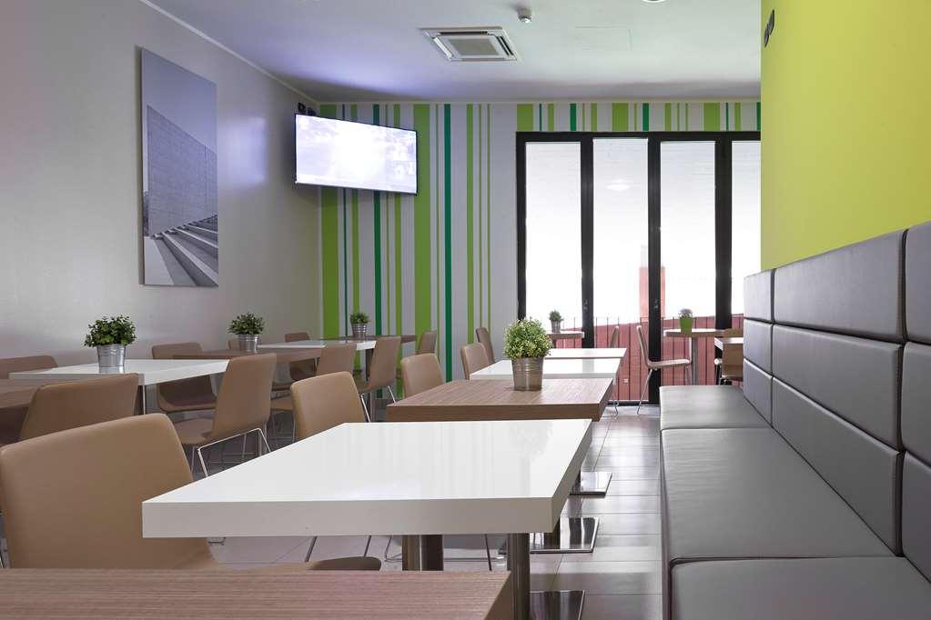 B&B Hotel Bergamo City Restoran gambar